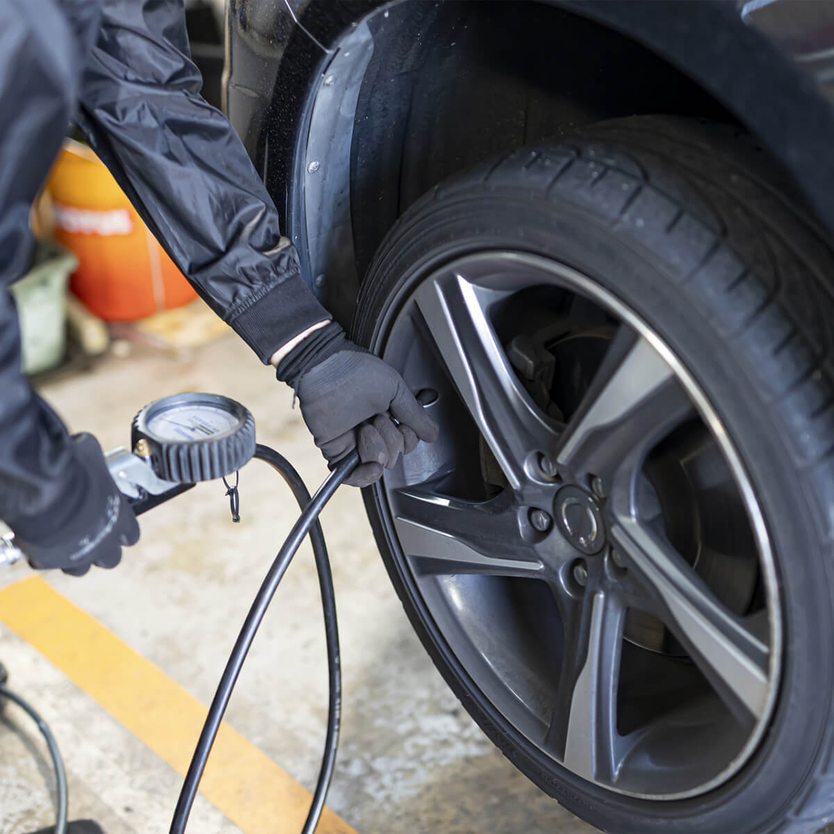 タイヤ空気充填作業特別教育